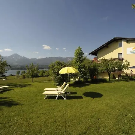 Hotel Biohof Naturzeit Faaker 4*