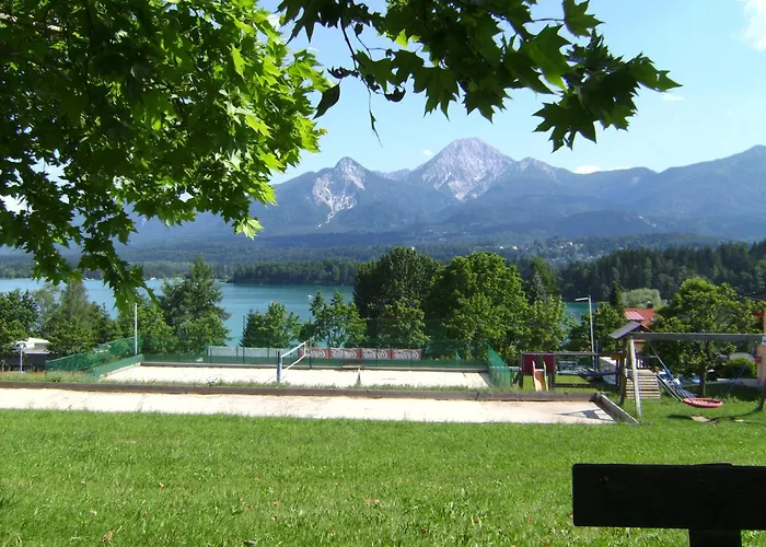 Hotel Biohof Naturzeit Faaker Drobollach am Faakersee