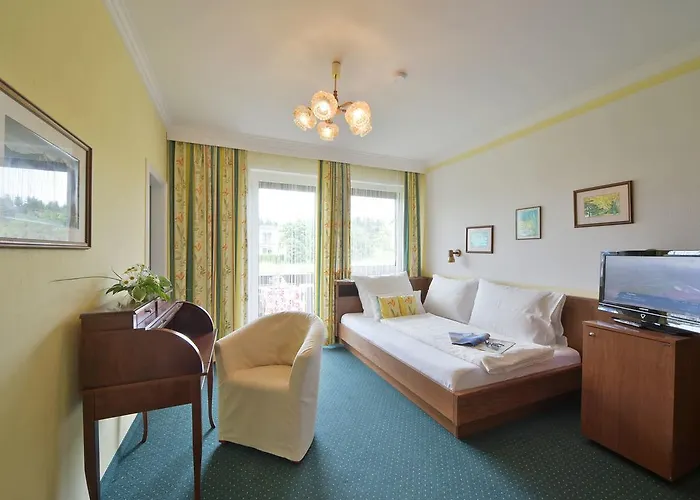 Hotel Biohof Naturzeit Faaker