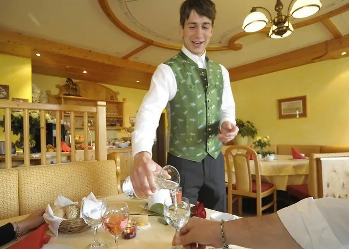 Hotel Biohof Naturzeit Faaker Drobollach am Faakersee