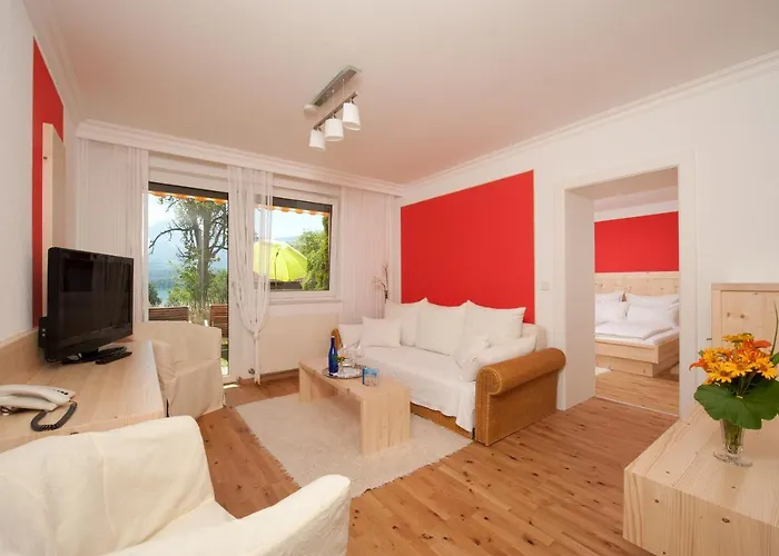 Biohof Naturzeit Faaker Hotel Drobollach am Faakersee